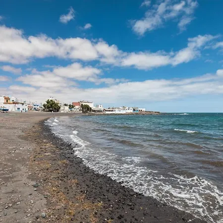 Home2book Charming Casa Marinera, Terrace Пуэрто-де-лас-Лахас